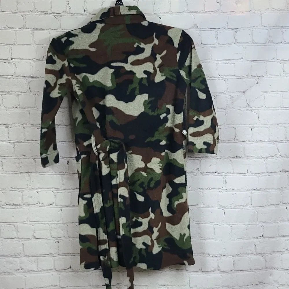 Kids Robe Camoflauge Fleece Belted Bathrobe Sleepwear Boys Size 8-10 w/ Pockets